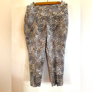 Chico’s Women’s 10 leopard print ankle jeggings career chic blogger fav travel